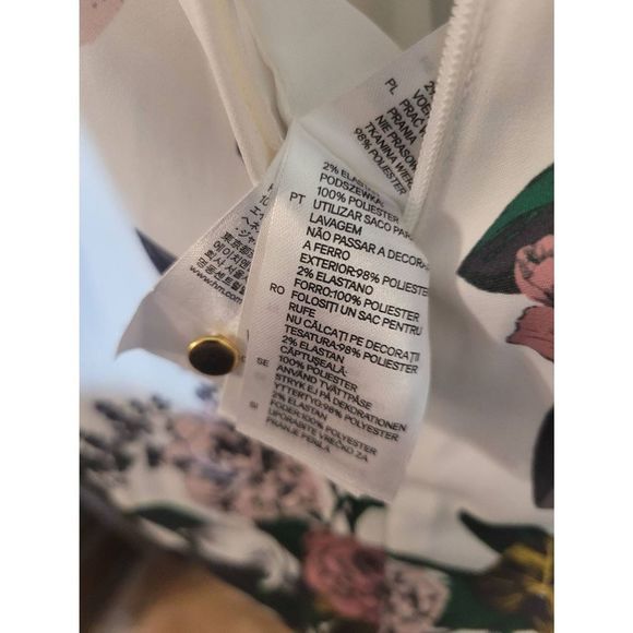 H&M Sleeveless Floral Dress Size 10 with Beaded Detail and Cutout Back - Picture 6 of 6